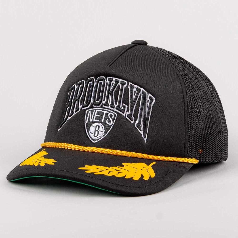 Mitchell & Ness NBA Gold Leaf Trucker Brooklyn Nets Black