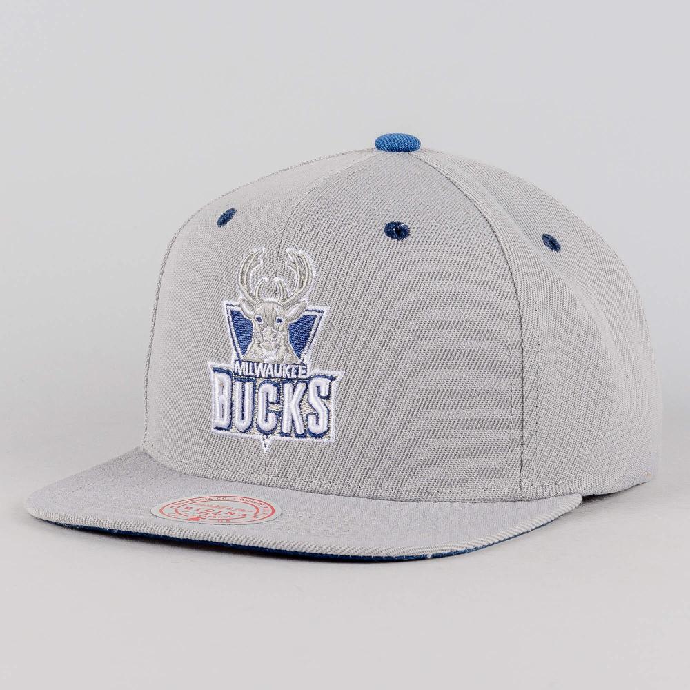Mitchell & Ness The District Snapback Hwc Milwaukee Bucks Grey