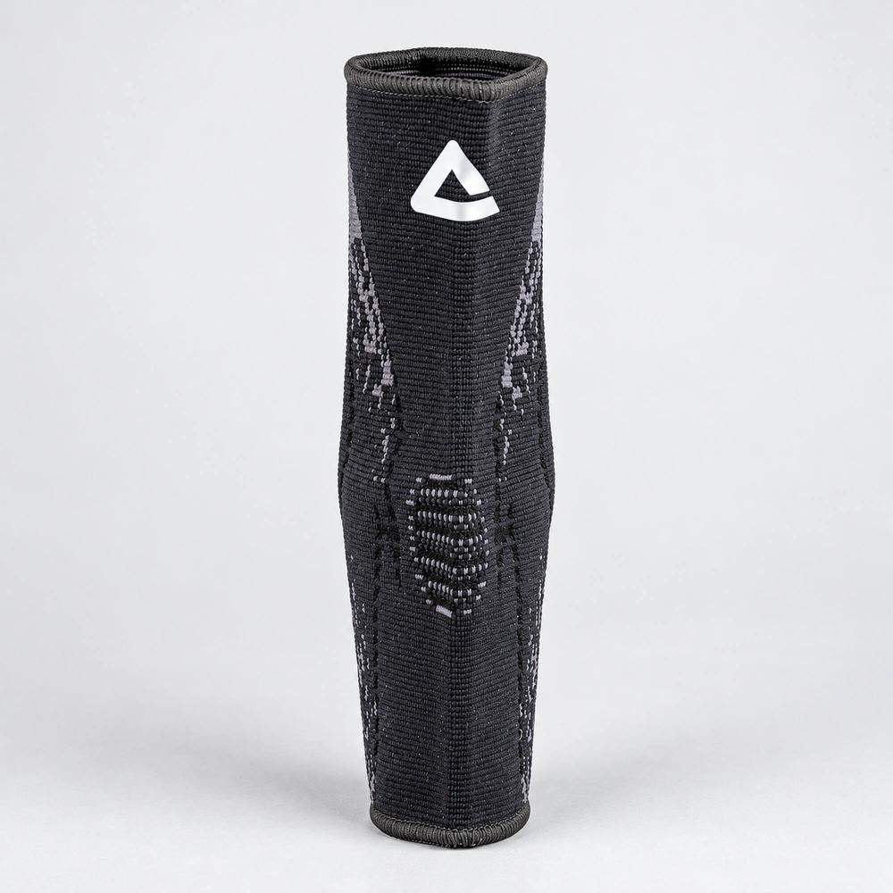 Elastický chránič členka PEAK Ankle Protector čierny