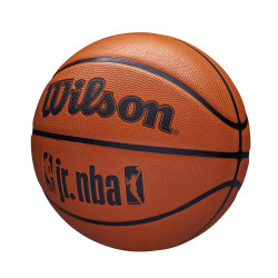 Wilson Jr. NBA Drv Fam Logo Bskt Brown (sz. 6)