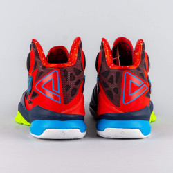 Peak Basketball Shoes Hurricane Christmas PE Blue/Red