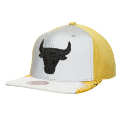 Mitchell & Ness NBA Day 5 Snapback Chicago Bulls Yellow / White