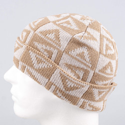 Peak Pletená Zimná Čiapka (Knitted Hat) White Beige