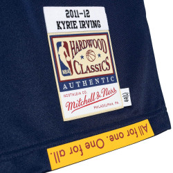 Mitchell & Ness Alternate Jersey Cleveland Cavaliers Kyrie Irving Astros Blue