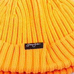 Sean John Script Flag Label Short Beanie