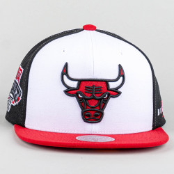 Šiltovka Mitchell & Ness Chicago Bulls Core I Snapback biela/čierna