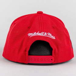 Šiltovka Mitchell & Ness NBA Conference Patch Snapback HWC Chicago Bulls červená