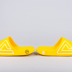 Šľapky PEAK Taichi Andrew Wiggins Smile FLARE YELLOW