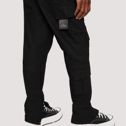 Sean John SJ Script Logo Mulitpocket Cargopants - black