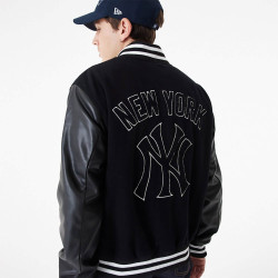 New Era MLB New York Yankees MLB Large Logo Black Varsity Jacket Black
