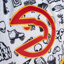 Mitchell & Ness NBA DOODLE SWINGMAN SHORTS ATLANTA HAWKS PATTERN / WHITE