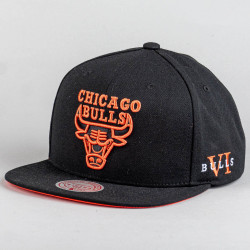Šiltovka Mitchell & Ness Chicago Bulls Core VI Snapback čierna