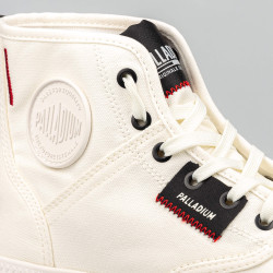 Palladium Pampa Hi Patch Star White