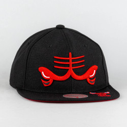 Mitchell & Ness DEAD REMIX DEADSTOCK SNAPBACK HWC CHICAGO BULLS Black