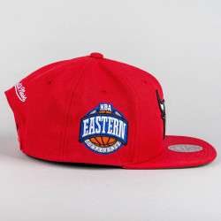 Šiltovka Mitchell & Ness NBA Conference Patch Snapback HWC Chicago Bulls červená