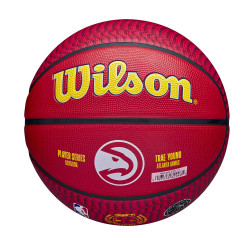 Wilson Nba Player Icon Outdoor Basketball Trae Young Red (Sz. 7)