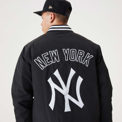 NEW ERA New York Yankees MLB Team Logo Black Bomber Jacket Black