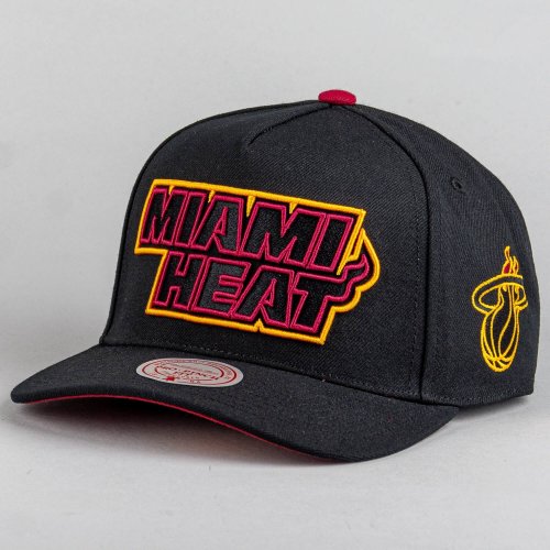 Šiltovka Mitchell & Ness NBA Class Act Pro Snapback Miami Heat čierna