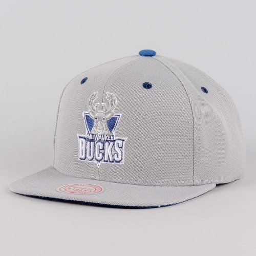Mitchell & Ness The District Snapback Hwc Milwaukee Bucks Grey