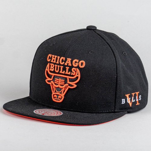 Šiltovka Mitchell & Ness Chicago Bulls Core VI Snapback čierna